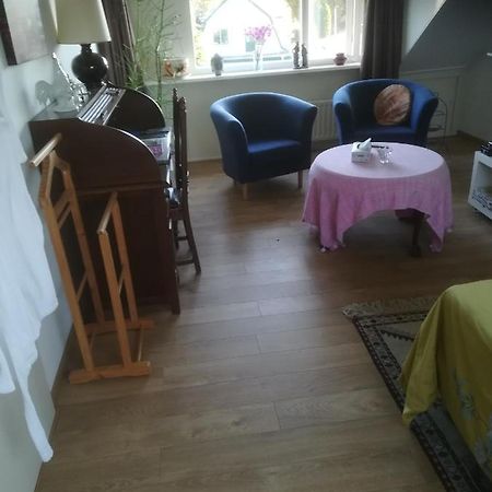 De Wielen Schalkhaar Habitación foto